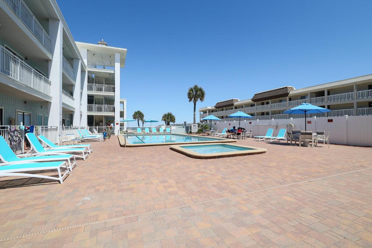 Coastal Waters Hotel New Smyrna Beach Exterior photo